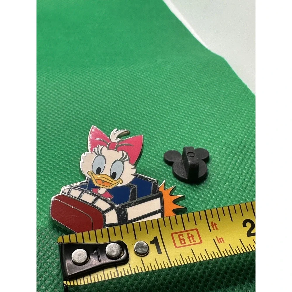 WDW BABY DAISY DUCK on Space Mountain Ride Magic Kingdom Disney Trading PIN 2014